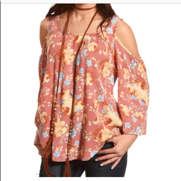 IVORY LOVE PEACH FLORAL COLD SHOULDER TOP - Picture 4 of 7